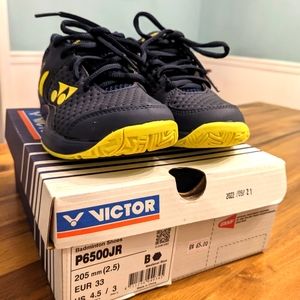 Yonex - Brand New Badminton Sneakers - Size 2